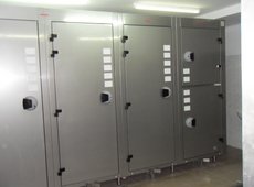 Komora ch³odniczo-mro¼nicza do zw³ok w szpitalu w Warszawie<br>wa